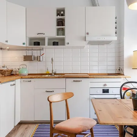 Rentplanet - Wlodkowica Apartment