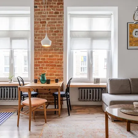 Rentplanet - Wlodkowica Apartment